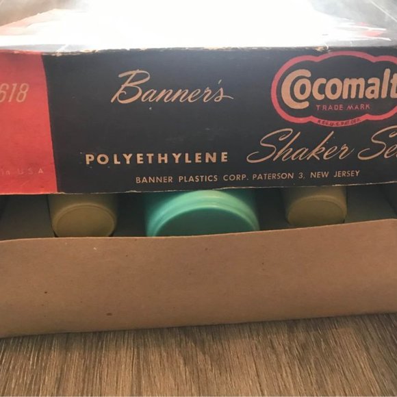 Vintage Toy Dishes - Picture 4 of 4